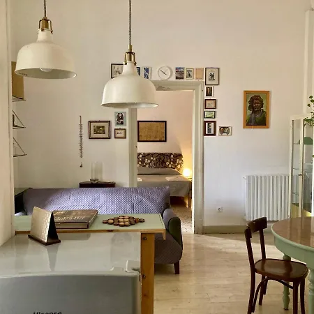 Apartment Casa Atelier In Centro Su Filippina *